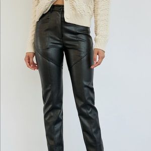 Aritzia Wilfred Rebel Pant- NEVER BEEN WORN